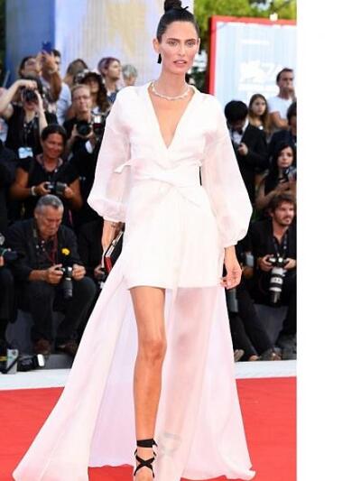 ΜΠΙΑΝΚΑ ΜΠΑΛΤΙ ΜΕ OVS