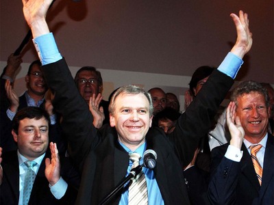 Υπέβαλε την παραίτηση ο βέλγος πρωθυπουρ...