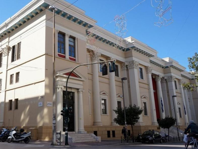 Πάτρα: Το δικαστήριο τους έβγαλε από τη ...