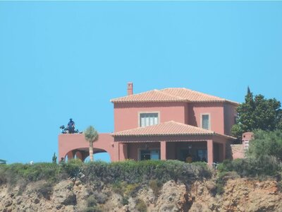  βίλα στην οποία γυρίζεται το ριάλιτι αν...