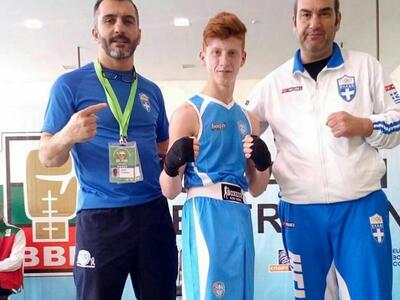 Συνεχίζουν δυναμικά οι διεθνείς πυγμάχοι...