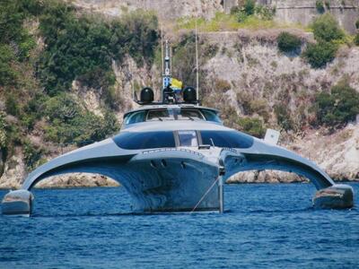 Το εντυπωσιακό ADASTRA στην παραλιακή της Γαρίτσας
