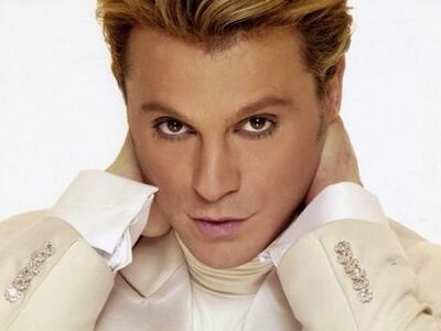 Ο Τάκης Ζαχαράτος στη μικρή οθόνη