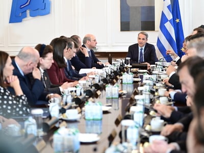 Μητσοτάκης στο υπουργικό: Στόχος να γίνε...