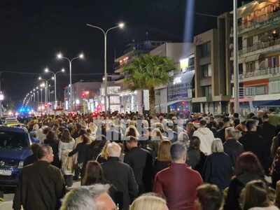 Πάτρα: Με ευλάβεια και συγκίνηση η περιφ...