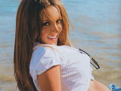 Καλομοίρα: Επέστρεψε στην Ελλάδα μετά από 8 μήνες!