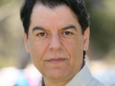  Χάρης Σώζος: Τώρα υπάρχει μια τριτοκοσμ...