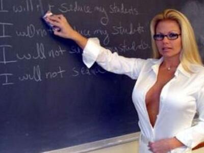 15χρονος μαθητής ξεμυάλισε τη "δασκ...