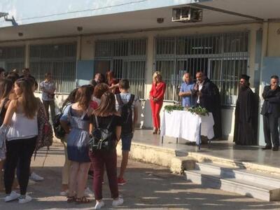 Απ. Κατσιφάρας: Οι μαθητές είναι η ελπίδ...