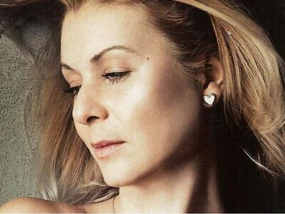 Η γυμνή φωτογράφηση της Κατερίνας Γκαγκά...