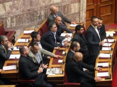 Η Χρυσή Αυγή ζητά επαναφορά της θανατικής ποινής