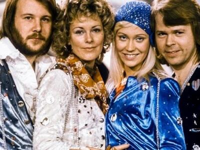 Το θρυλικό ποπ συγκρότημα των ABBA ενώνε...