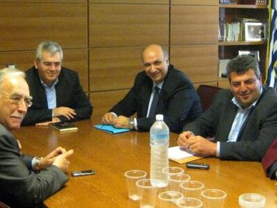 Ευρεία σύσκεψη στο Υπουργείο Αγροτικής Α...