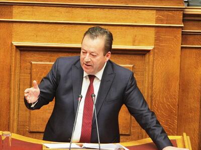 Ρήγμα στους ΑΝΕΛ – Τέσσερις βουλευτές πα...