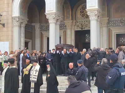 Αρχιεπίσκοπος Αναστάσιος: Αναχωρεί για τ...