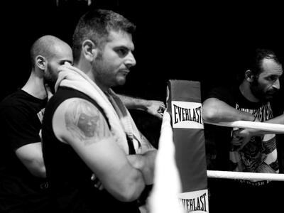 Τι λέει ο προπονητής Muay Thai που ακύρω...