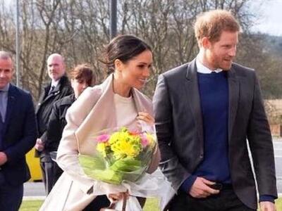 Διάλεξαν λουλούδια για το γάμο τους ο πρ...