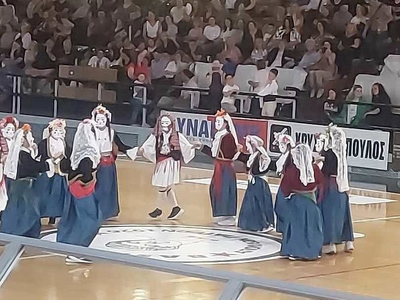 ΠΑΤΡΑ: Παραδοσιακοί Χοροί, Έθιμα και Έκθεση Λαογραφίας με μαθητές - ΦΩΤΟ