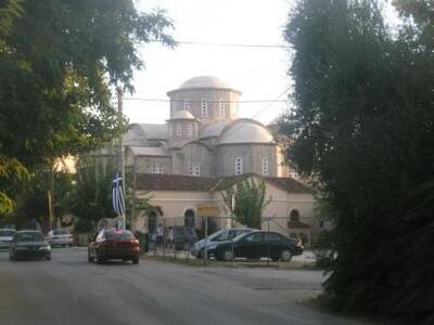 Πανηγυρίζει ο ιερός ναός του Αγίου Διονυ...