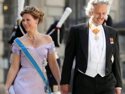 Νορβηγία: Γαλαζοαίματο διαζύγιο μετά από...