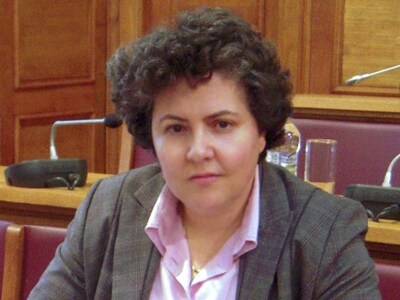 Α. Τραχήλη: Πάντα στις δύσκολες στιγμές ...