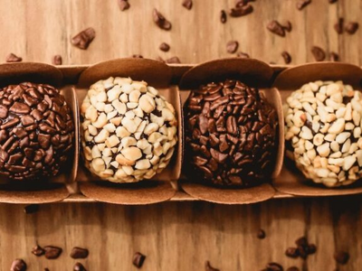 Εορτολόγιο: Δείτε ποιοι γιορτάζουν σήμερ...