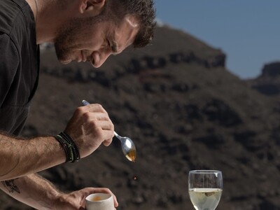 Ο Σεφ Αλέξανδρος Μεϊδάνης μας δίνει τη σ...