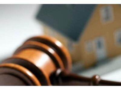 Βγαίνουν σε πλειστηριασμό ακίνητα μεγαλοοφειλετών