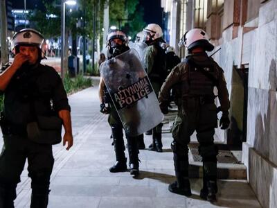 Επεισόδια στην πλ. Βικτωρίας- Έξι συλλήψ...