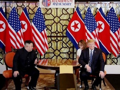 Λευκός Οίκος: Δεν υπήρξε συμφωνία Τραμπ-Κιμ