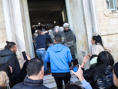 Κακοποίηση 3χρονου: Φυγαδεύτηκαν η μητέρ...