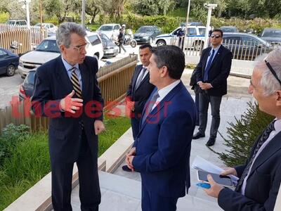 Συνάντηση με τον Αμερικανό πρέσβη έχει ο...