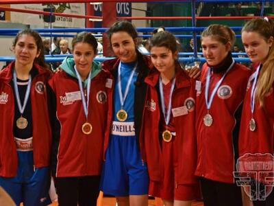 Tα κορίτσια της Παναχαϊκής με το μεγάλο ...