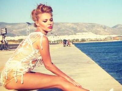 Ανανεωμένη και σέξι η Τάμτα τραγουδά &qu...