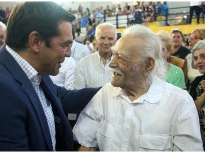 "Αδειάζει" τον Γλέζο ο ΣΥΡΙΖΑ