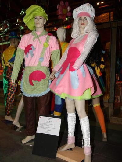 GROUP 121 - BATIR... CHERIE