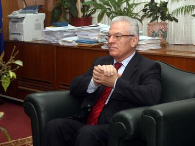 Ο Καστανίδης ζητάει να ερευνηθούν τυχόν ...