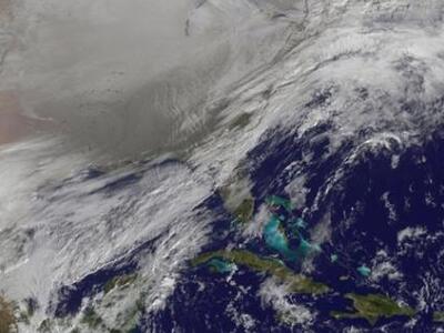 Τι προκάλεσε τη χιονοθύελλα που σαρώνει τις ΗΠΑ