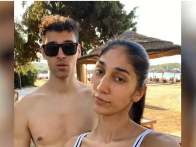 Η Παρασκευή Κερασιώτη με φουσκωμένη κοιλ...