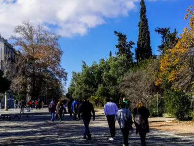 Καιρός: Σκόνη και ζέστη σήμερα - Βροχές ...