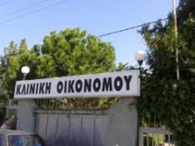 Γνωστός Tρικαλινός μπούκαρε σε... τρελάδικο! 