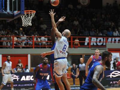 Γεμάτο το «Τόφαλος» της Πάτρας για την ε...