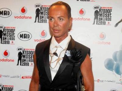 O Λάκης πουλάει το... φτωχικό του στη Μύκονο 