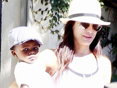 Σάντρα Μπούλοκ: Η ζωή της μετά τον Τζέσι Τζέιμς 