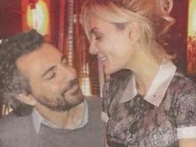 Στην αγκαλιά του πρώην της  Λευτέρη Γιοβ...