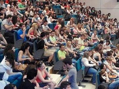  Φεύγει η «αφρόκρεμα» των νέων Ελλήνων 