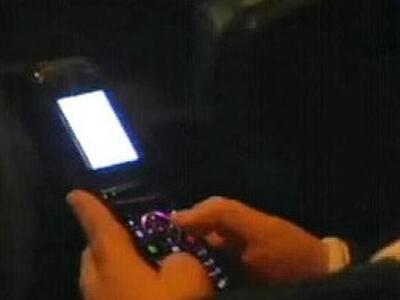 Τον σκότωσε στο σινεμά γιατί έστελνε sms