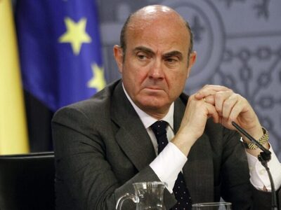 Aντιπρόεδρος ΕΚΤ: Η “επιθετική πολιτική”...