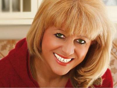 Παντρεύεται η γνωστή μαγείρισσα Μαρία Λόη 