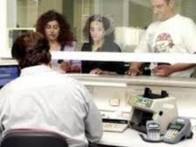 Πάτρα: Το αδιαχώρητο στις εφορίες- Τεράσ...